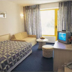 Continental Park Hotel 3* Стандартный номер с разными типами кроватей фото 4