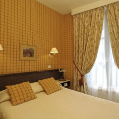 Отель Hôtel Clément 2* Стандартный номер с различными типами кроватей фото 3