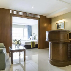 Hotel Windsor Suites & Convention managed by Accor Бангкок интерьер отеля
