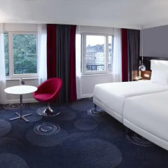 Отель Hilton Brussels Grand Place 4* Представительский номер с 2 отдельными кроватями фото 2