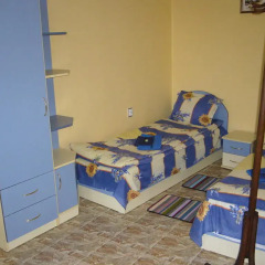 Отель Guest House With The Wooden Plough Велико Тырново комната для гостей фото 2