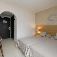 Golden Beach Hotel 4* Стандартный номер с различными типами кроватей фото 2