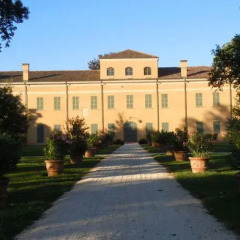 Отель Albergo Villa Alessia Кастель-д'Арио