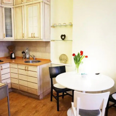 Отель AAA Stay Old Town Castle Square в номере