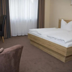 Hotel Am Alten Strom 3* Стандартный номер с двуспальной кроватью фото 2