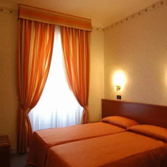 Отель Dina 3* Стандартный номер с двуспальной кроватью