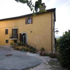 Отель Casale del Monsignore Сполето