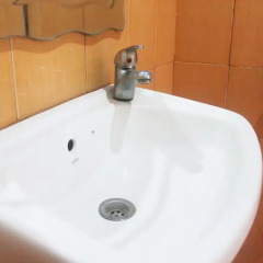 Отель Lanta Ala Guesthouse Ланта ванная фото 2