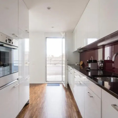 Апартаменты Ema House Serviced Apartments Seefeld Цюрих в номере