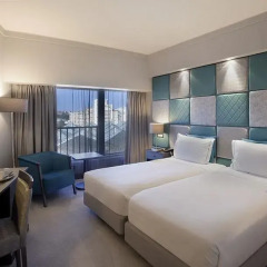 Отель Tivoli Oriente 4* Улучшенный номер с различными типами кроватей фото 8