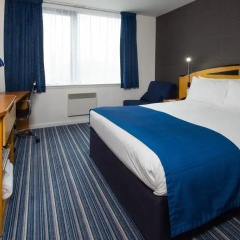 Отель Holiday Inn Express Bristol City Centre 2* Стандартный номер с различными типами кроватей фото 3