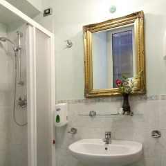 Hotel Montreal 3* Стандартный номер с двуспальной кроватью