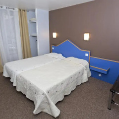 Отель Hipotel Paris Pere-Lachaise Republique 3* Стандартный номер с двуспальной кроватью фото 2