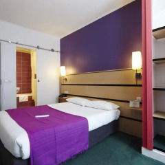 Отель Kyriad Paris 10 - Canal Saint Martin - République 3* Стандартный номер с различными типами кроватей фото 2