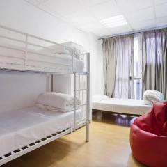 Holidaysbcn Hostel Барселона детские мероприятия фото 2