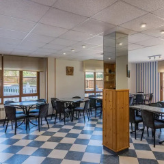 Hotel & Apartamentos La Bolera питание