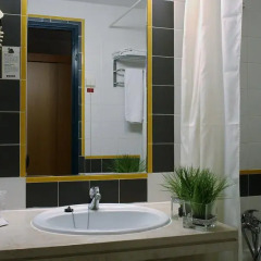 Guimarães-Fafe Flag Hotel 2* Стандартный номер с различными типами кроватей фото 3