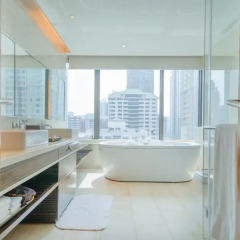 Отель Renaissance Ratchaprasong 5* Представительский люкс фото 5