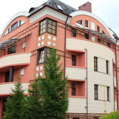Гостевой Дом Альбертина вид на фасад фото 4