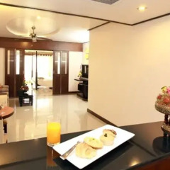 Pattaya Loft Hotel гостиничный бар
