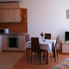 Отель Yassen VIP Apartaments Апартаменты с различными типами кроватей фото 40