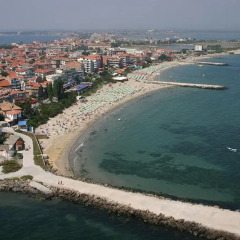 Апартаменты Apartments Sea Sounds - Pomorie City Centre Поморие пляж фото 2