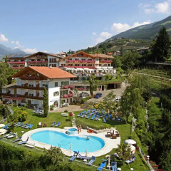Hotel Schwefelbad Сцена бассейн
