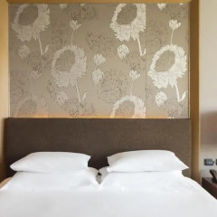 Eastin Grand Hotel Sathorn 4* Улучшенный номер с двуспальной кроватью фото 7