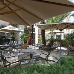 Отель Holiday Inn Nice Франция, Ницца - 3 отзыва об отеле, цены и фото номеров - забронировать отель Holiday Inn Nice онлайн