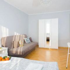 Апартаменты Bonifraterska Studio for 4 (A9) Студия с различными типами кроватей фото 10