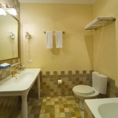 Ambassadori Hotel Tbilisi 5* Стандартный номер с различными типами кроватей фото 4