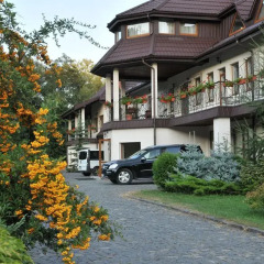 Гостиница Troyanda Karpat парковка
