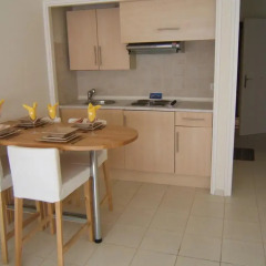 Отель Eden Residence в номере