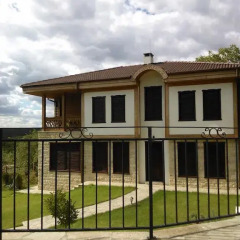 Отель Villa Kadem Варна парковка