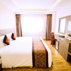 Euro Star Hotel 3* Улучшенный номер с различными типами кроватей фото 12