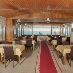 Hotel Grand Liza питание