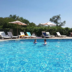 Апартаменты Studio Apartment in Dream Holiday Complex Ravda Равда бассейн фото 3