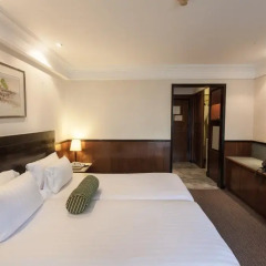 Boulevard Hotel Bangkok 4* Улучшенный семейный номер с разными типами кроватей фото 2