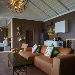 Отель Naroua Villas 4* Улучшенная вилла с различными типами кроватей фото 2