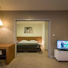 Отель Invite Wroclaw 4* Люкс с различными типами кроватей фото 5