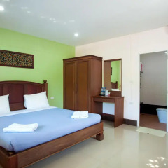 Отель Baan Sutra Guesthouse 3* Номер Делюкс с различными типами кроватей фото 10
