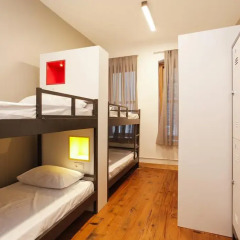 Downtown Istanbul Hostel Кровать в общем номере с двухъярусной кроватью фото 14