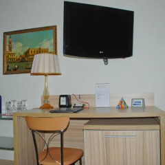 Hotel Comfort 4* Номер категории Эконом с различными типами кроватей фото 4