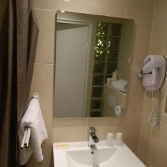 Moderns Hotel 3* Улучшенный номер с различными типами кроватей фото 4