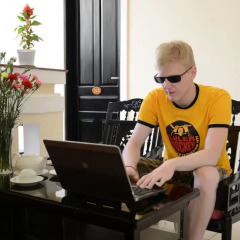 Отель Han Thuyen Homestay 3* Улучшенный номер с различными типами кроватей фото 6