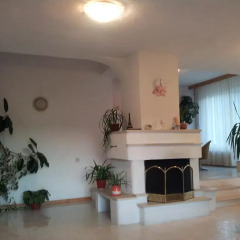 Отель Guest House Sarievi Болгария, Чепеларе - отзывы, цены и фото номеров - забронировать отель Guest House Sarievi онлайн интерьер отеля