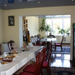 Отель Jamilya B&B Кыргызстан, Каракол - отзывы, цены и фото номеров - забронировать отель Jamilya B&B онлайн питание