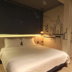 THA City Loft Hotel 3* Улучшенный номер с различными типами кроватей фото 4