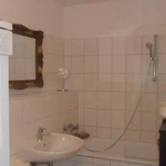Отель Privatzimmer Düsseldorf ванная фото 2