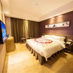 Отель Yingshang Dongmen Branch 4* Номер Бизнес фото 3